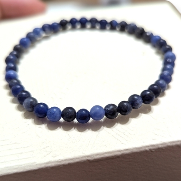 New Sodalite Bracelet Blue Sodalite Gemstone Bracelet Crystal Bead Bracelet - Picture 1 of 5